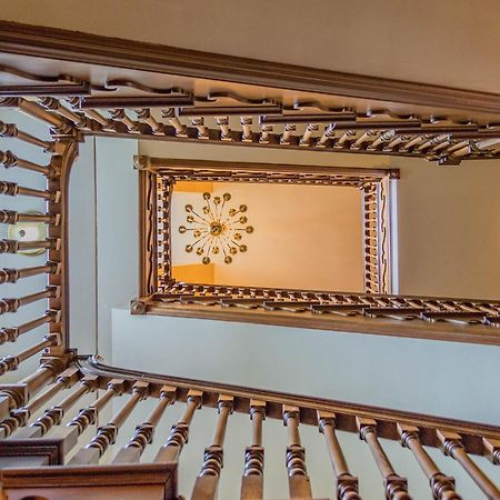 The Exeter Inn Экстерьер фото