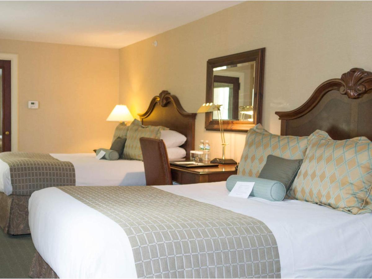 The Exeter Inn Экстерьер фото