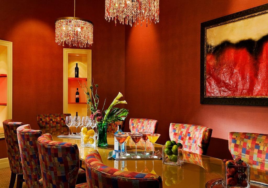 The Exeter Inn Экстерьер фото